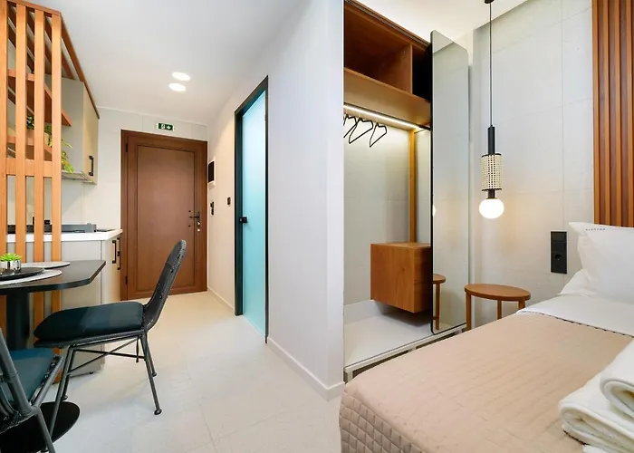 Acantha アパートホテル 3*