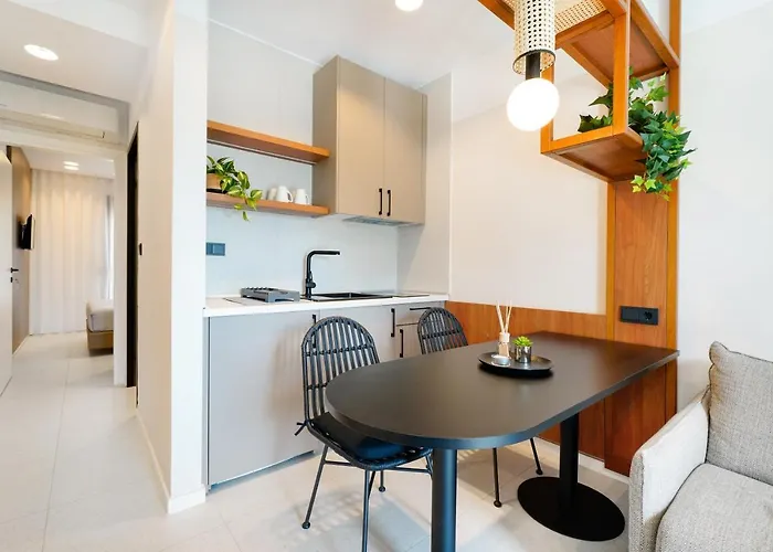 アパートホテル Acantha スカラ・ポタミアス